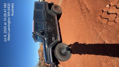Impounded Vehicle: BLACK JEEP Registration: 1ILS362