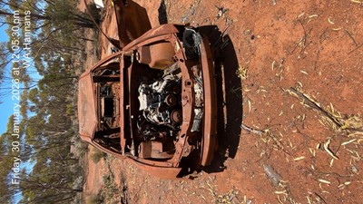 Impounded Vehicle: BURNT WRECK HOLDEN COMMODORE Registration: NONE