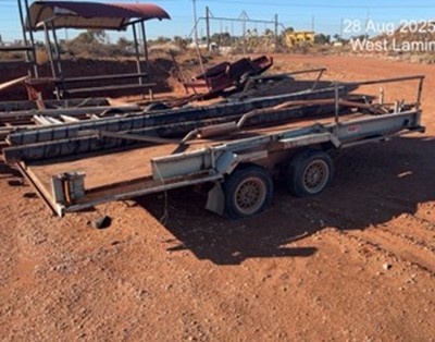 Impounded Vehicle: BLUE TRAILER  Registration: F42260