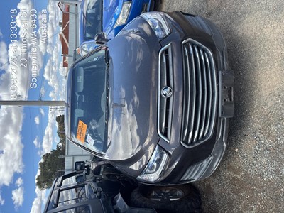 Impounded Vehicle: BLACK HOLDEN Registration: 1GCK532