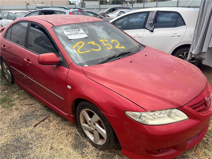 Image Gallery - 2352 4