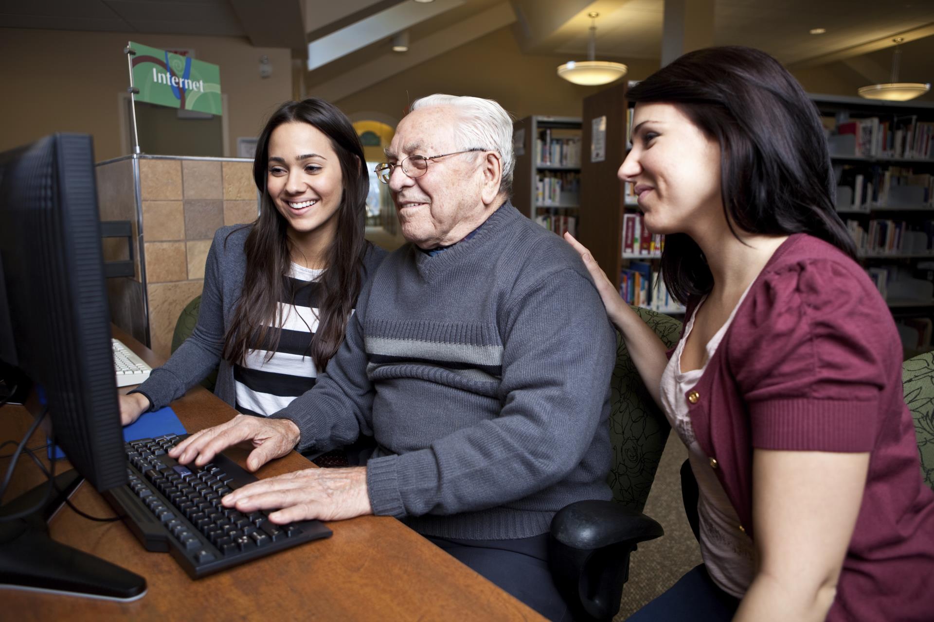 City hosts free computer and digital literacy classes for seniors